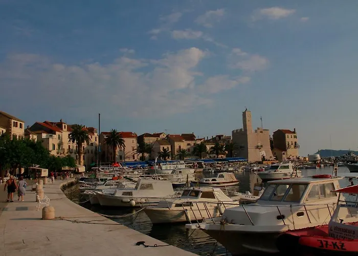 בית הארחה Val Comeza 3*