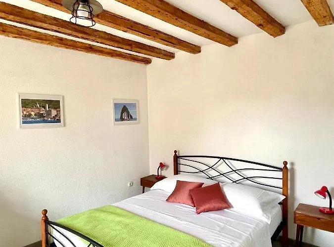Val Comeza 3* Комижа